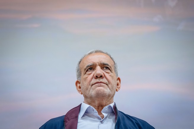 Masoud Pezeshkian against a sky background