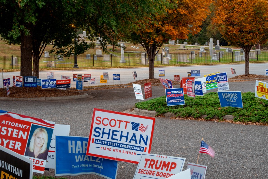 Picture of a polling place in downtown Gastonia, NC.